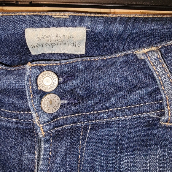 Misses sz 7/8 Aeropostale distressed cropped jeans - Picture 7 of 9